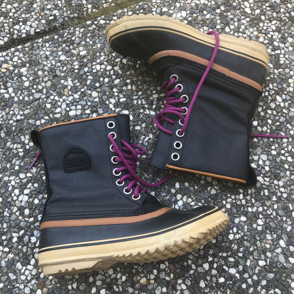 Sorel waterproof winter boots